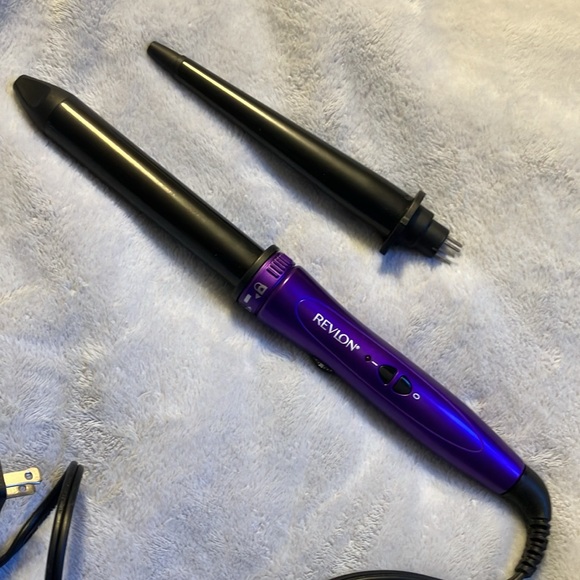 REVLON Curling Wand - Picture 2 of 5